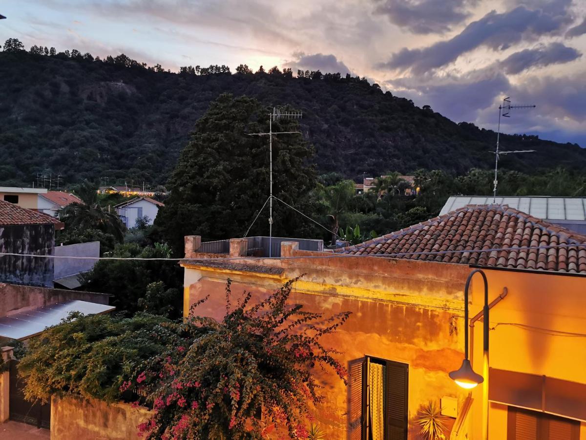 アチレアーレ Made In Sicily Santa Tecla Bed & Breakfast エクステリア 写真
