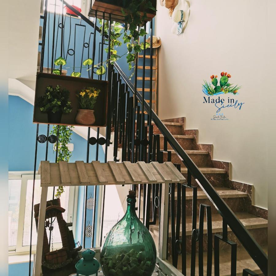 アチレアーレ Made In Sicily Santa Tecla Bed & Breakfast エクステリア 写真