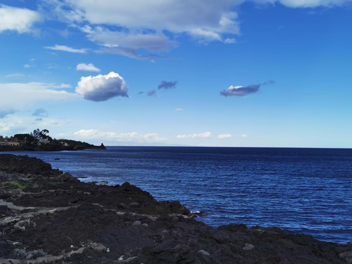 アチレアーレ Made In Sicily Santa Tecla Bed & Breakfast エクステリア 写真