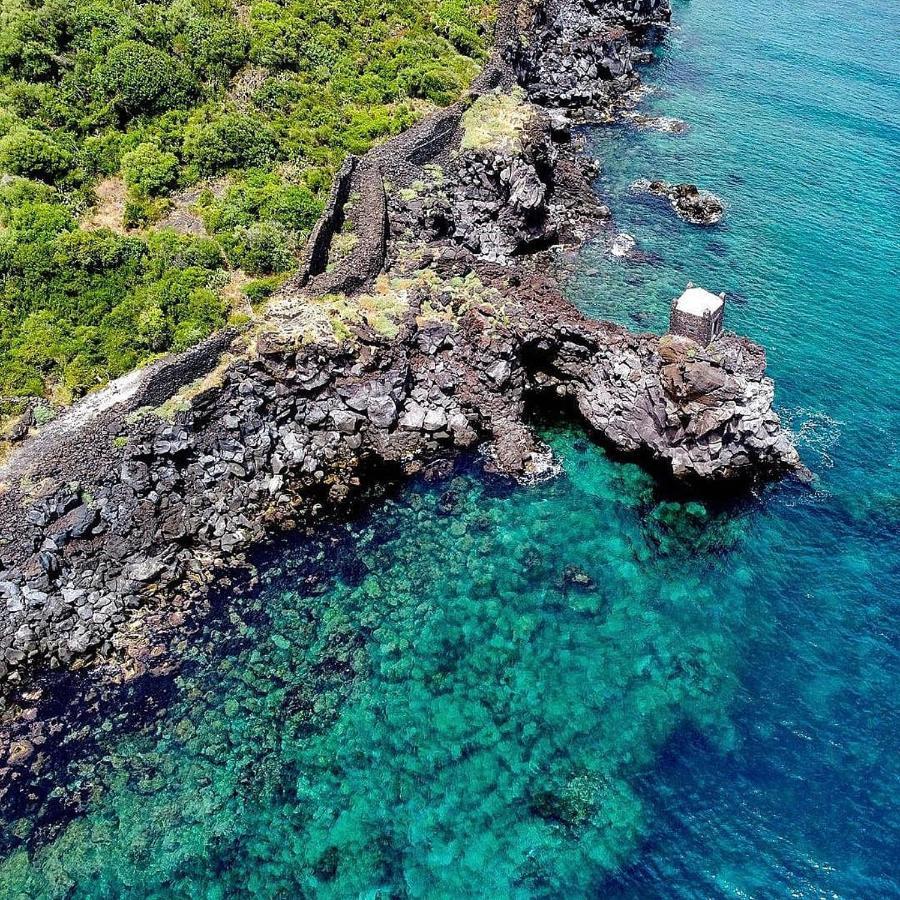 アチレアーレ Made In Sicily Santa Tecla Bed & Breakfast エクステリア 写真